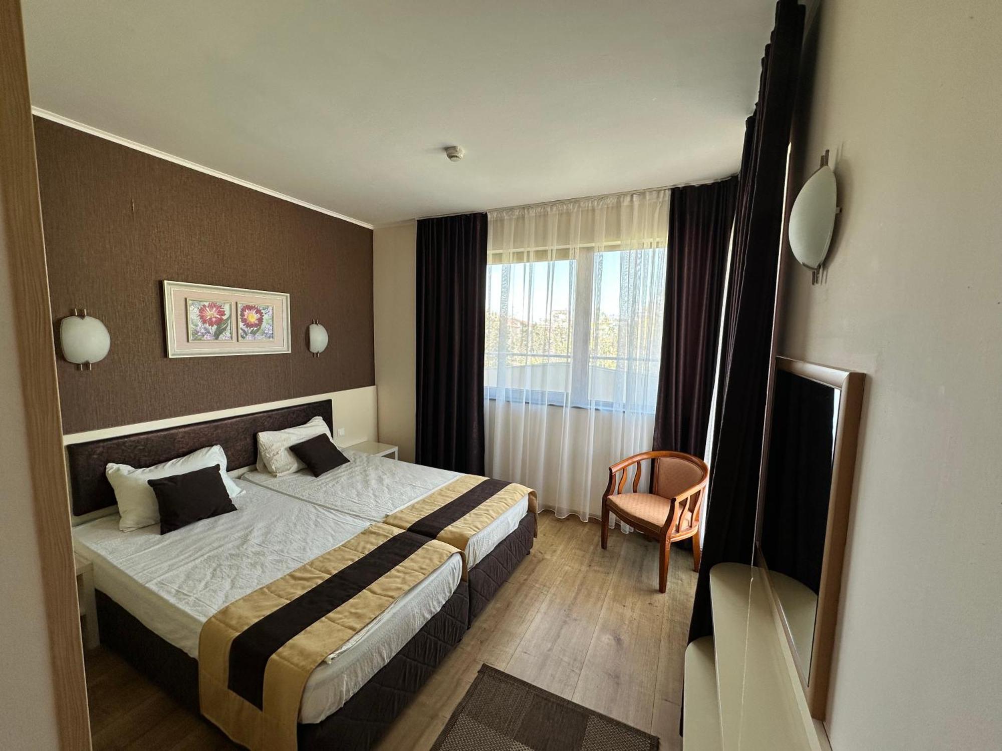 Hotel Capri Nesebar Exterior photo
