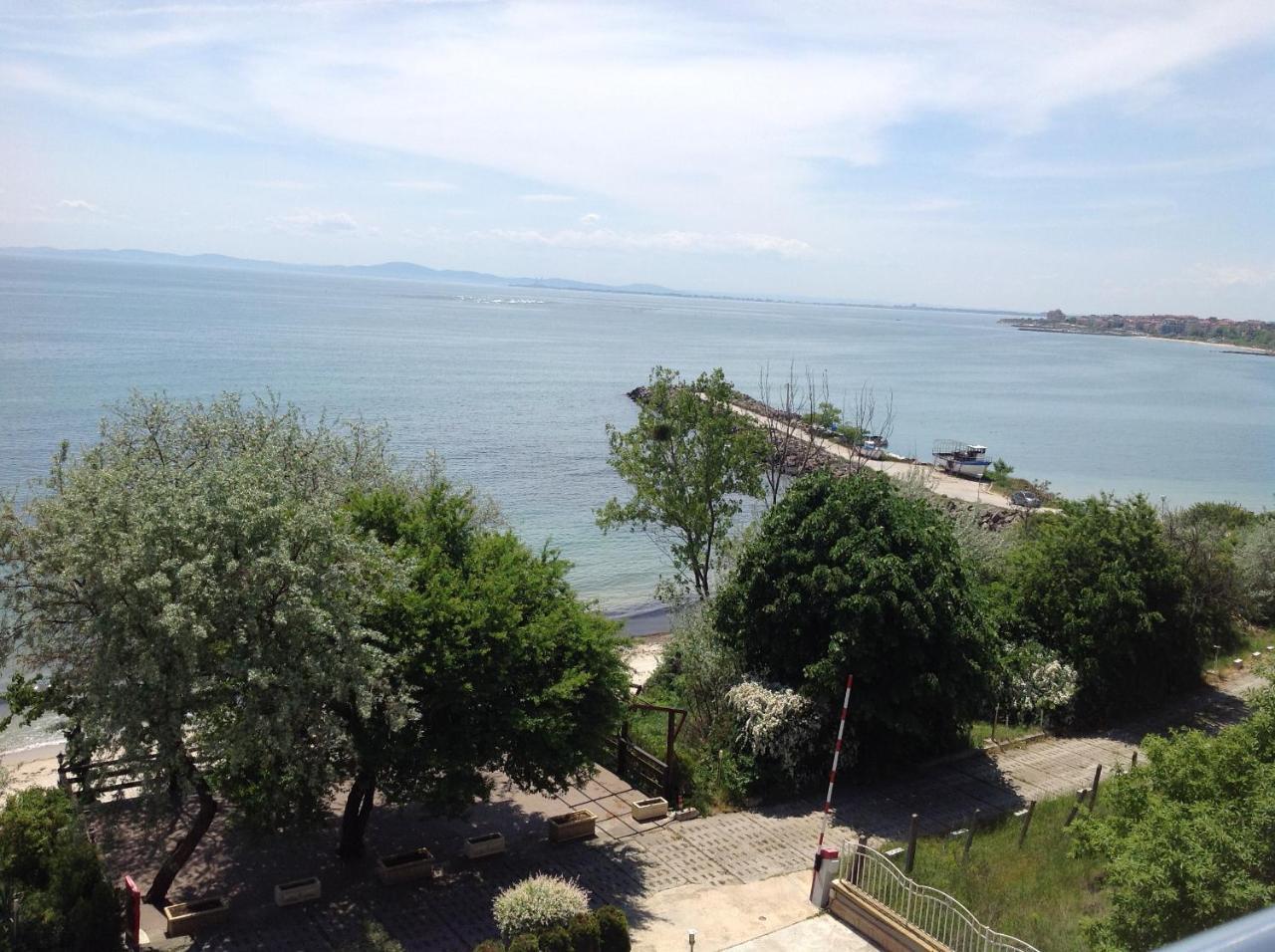 Hotel Capri Nesebar Exterior photo